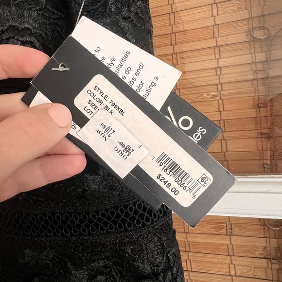 Lace Dress- Bloomingdale’s - Picture 11 of 11